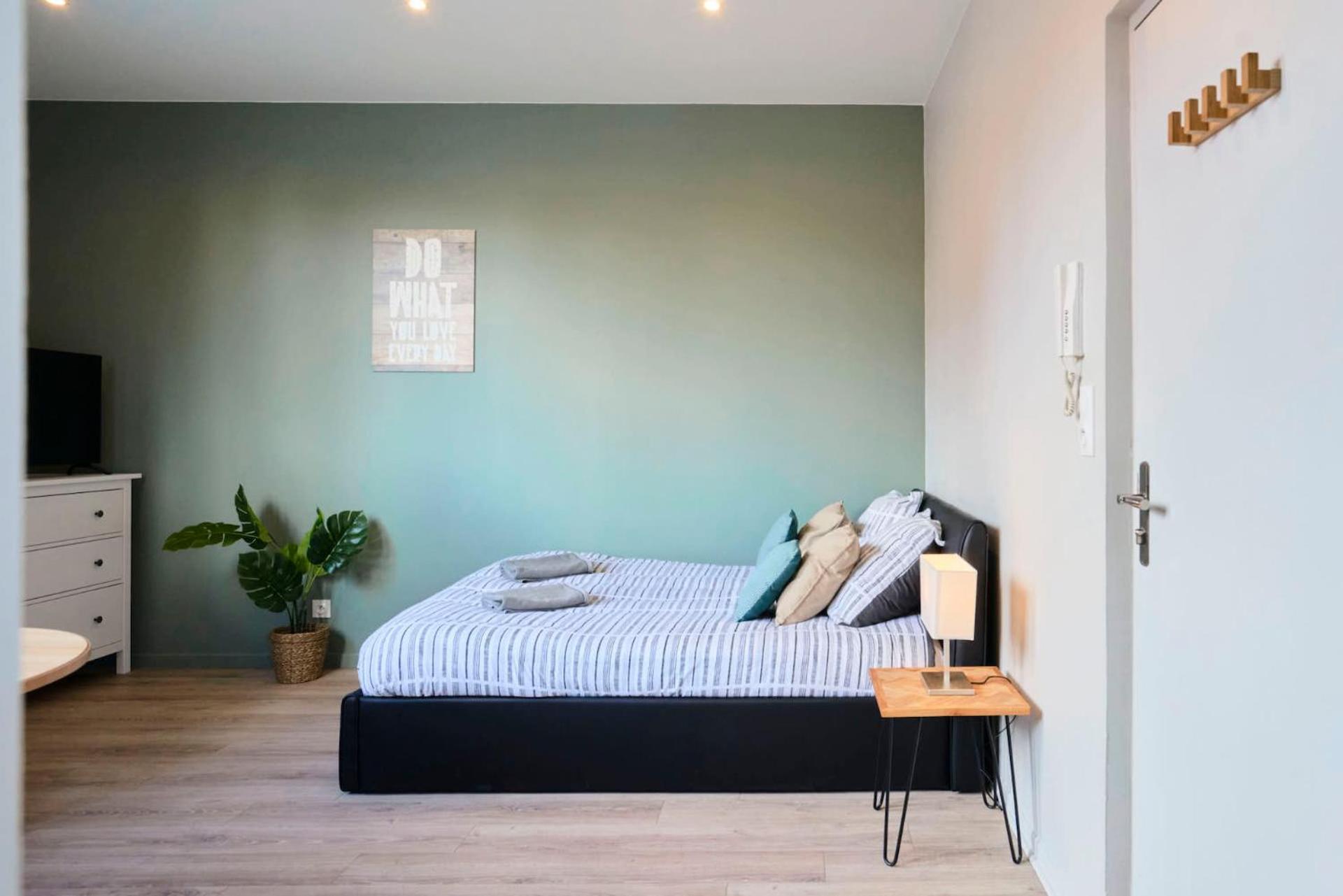 Locationstourcoing - Le Croise Apartamento Exterior foto